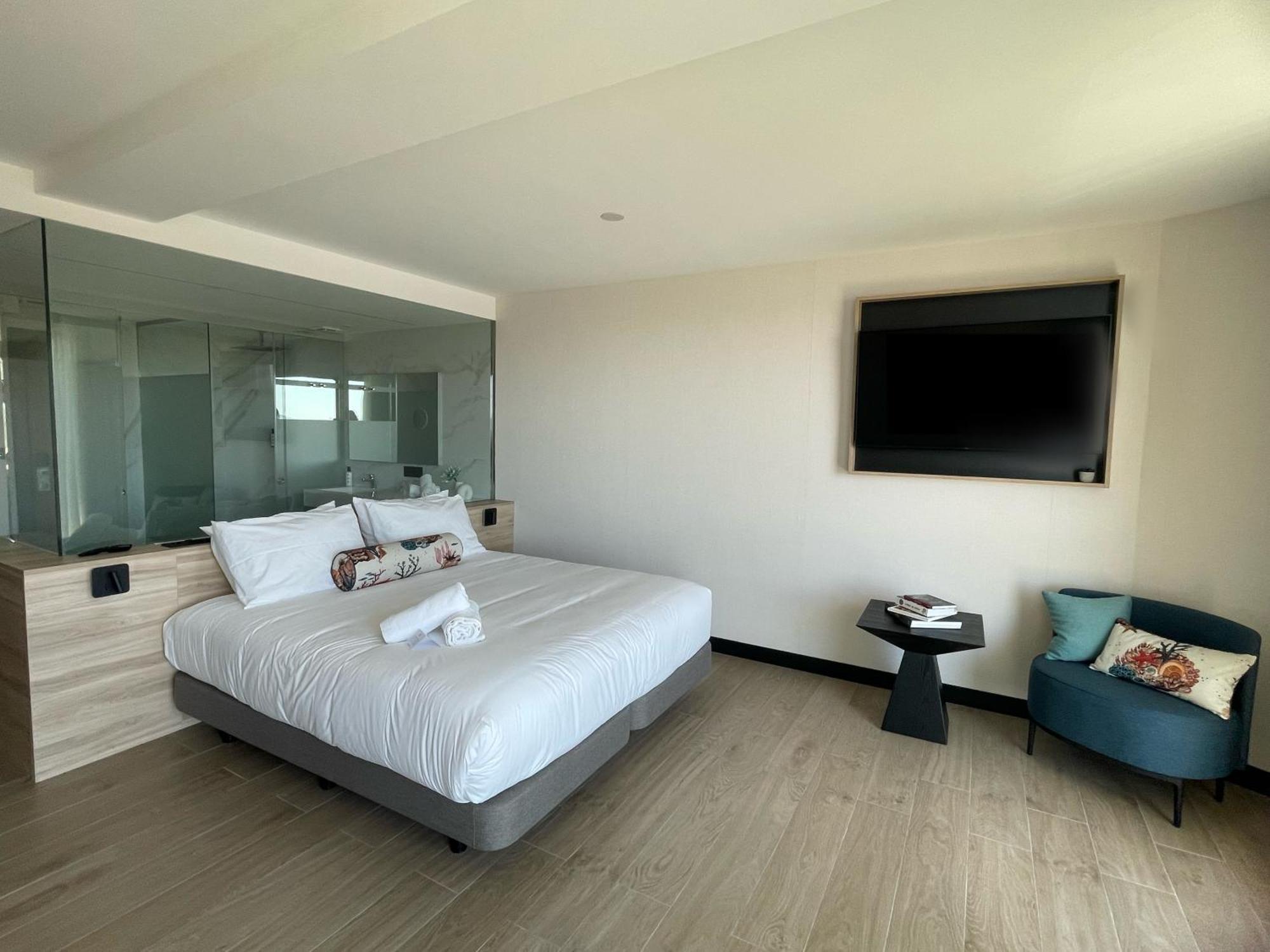 Delfin Azul Hotel